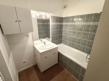 Location appartement Bréal-sous-Montfort 35310 Ille-et-Vilaine 64 m2 3 pièces 695 euros
