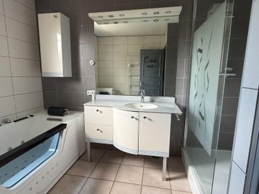 Location maison Bailleul 59270 Nord 130 m2 5 pièces 1000 euros