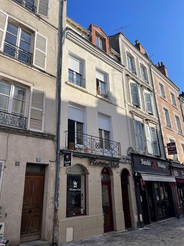 Fonds et murs commerciaux a vendre Orléans 45000 Loiret 68 m2  150000 euros