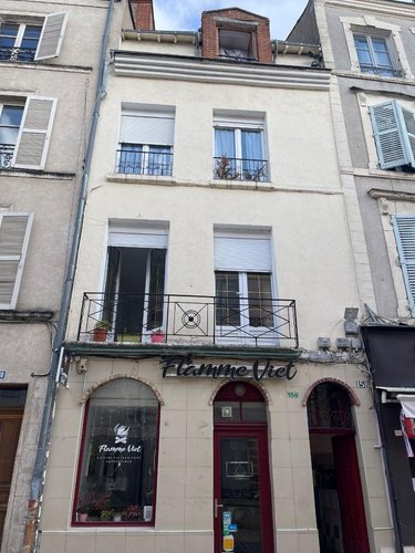 Fonds et murs commerciaux a vendre Orléans 45000 Loiret 68 m2  150000 euros