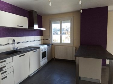 Location maison Saint-Aubin-des-Landes 35500 Ille-et-Vilaine 75 m2 4 pièces 750 euros