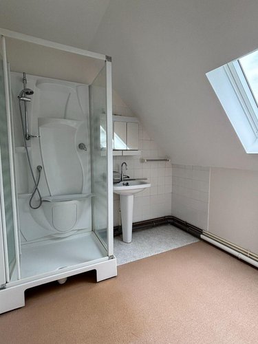 Location maison La Croixille 53380 Mayenne 75 m2 3 pièces 650 euros