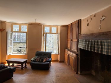 Immeuble a vendre Mauriac 15200 Cantal 144 m2  37100 euros