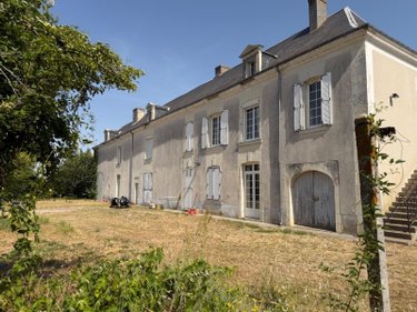 Immeuble a vendre Chinon 37500 Indre-et-Loire 500 m2  399200 euros
