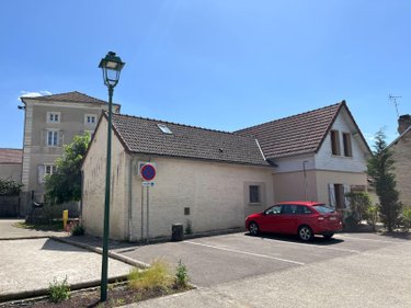 Immeuble a vendre Cunfin 10360 Aube 273 m2  209250 euros