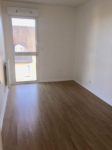 Location appartement Pacé 35740 Ille-et-Vilaine 77 m2 4 pièces 921 euros