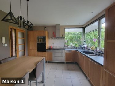 Immeuble a vendre Saint-Saulve 59880 Nord 375 m2  702125 euros