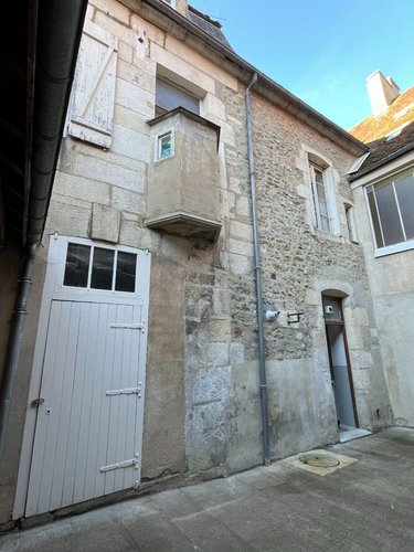Immeuble a vendre Avallon 89200 Yonne 253 m2  252000 euros