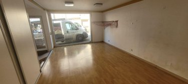 Fonds et murs commerciaux a vendre Châteaulin 29150 Finistère 59 m2  68900 euros