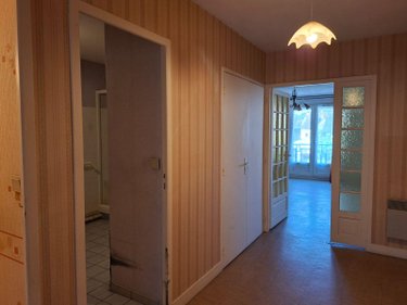 Appartement a vendre Saint-Amand-Montrond 18200 Cher 75 m2 3 pièces 79500 euros