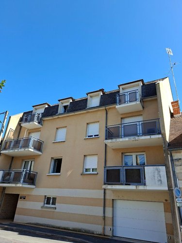 Appartement a vendre Saint-Amand-Montrond 18200 Cher 75 m2 3 pièces 79500 euros