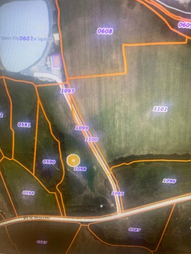 Bien agricole a vendre Le Grand-Lucé 72150 Sarthe  2001 euros
