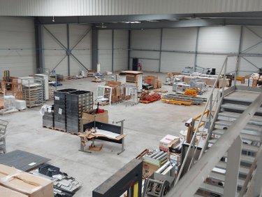 Fonds et murs commerciaux a vendre Tinténiac 35190 Ille-et-Vilaine  1268000 euros
