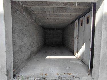 Garage et parking a vendre Pontivy 56300 Morbihan 20 m2  19000 euros