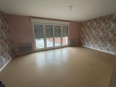 Location appartement Saint-Pol-sur-Ternoise 62130 Pas-de-Calais 69 m2 3 pièces 610 euros