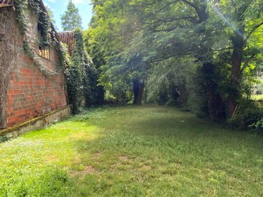 Garage et parking a vendre Buzançais 36500 Indre 34 m2  25580 euros