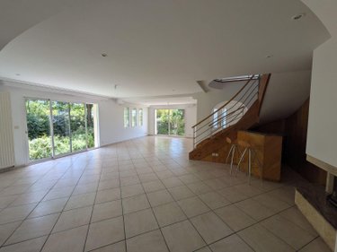 Location maison Pont-Péan 35131 Ille-et-Vilaine 220 m2 7 pièces 1540 euros