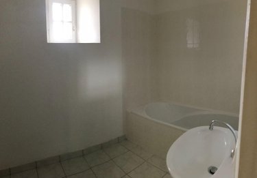 Location maison Pacé 35740 Ille-et-Vilaine 67 m2 3 pièces 798 euros