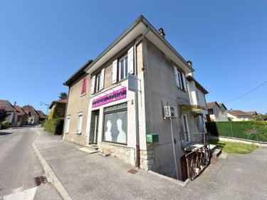 Fonds et murs commerciaux a vendre Dolomieu 38110 Isère 55 m2  115000 euros