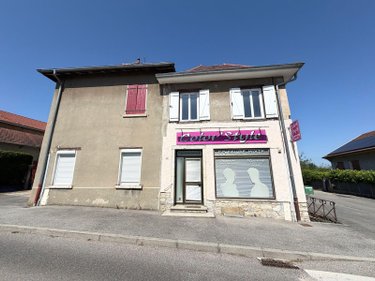 Fonds et murs commerciaux a vendre Dolomieu 38110 Isère 55 m2  115000 euros