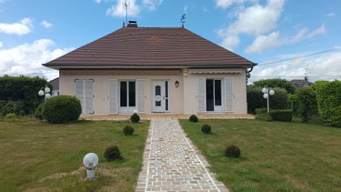 Location maison Saint-Lyé 10180 Aube 112 m2 4 pièces 1200 euros