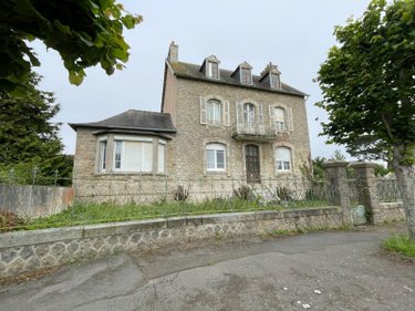 Maison a vendre Saint-Pol-de-Léon 29250 Finistère 170 m2 8 pièces 126600 euros