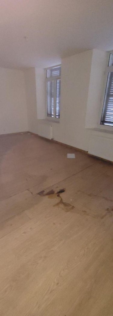 Immeuble a vendre Marle 02250 Aisne 481 m2  77000 euros