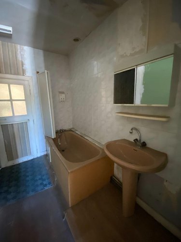 Immeuble a vendre Buzançais 36500 Indre 66 m2  27700 euros