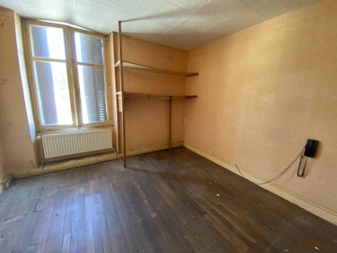 Immeuble a vendre Buzançais 36500 Indre 66 m2  27700 euros