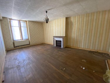 Immeuble a vendre Buzançais 36500 Indre 66 m2  27700 euros