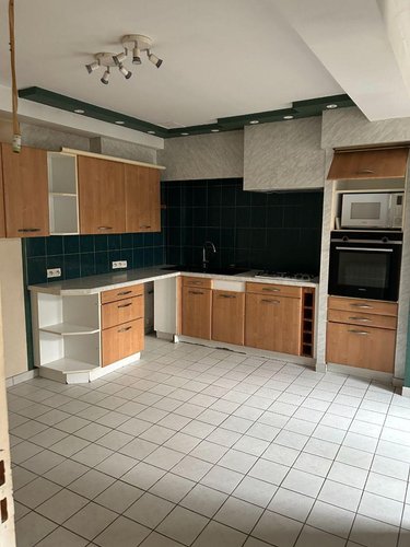 Location appartement Bar-sur-Seine 10110 Aube 143 m2 5 pièces 740 euros
