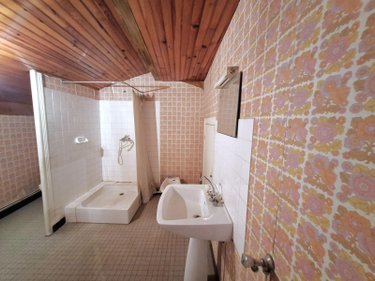 Maison a vendre Sauxillanges 63490 Puy-de-Dôme 110 m2 7 pièces 66000 euros