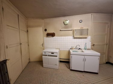 Maison a vendre Sauxillanges 63490 Puy-de-Dôme 110 m2 7 pièces 66000 euros