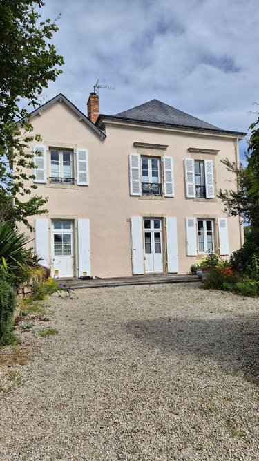 propriete a vendre Torcé-en-Vallée 72110 Sarthe 276 m2 12 pièces 560000 euros