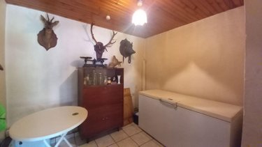 Maison a vendre Laveissenet 15300 Cantal 10 m2  63600 euros
