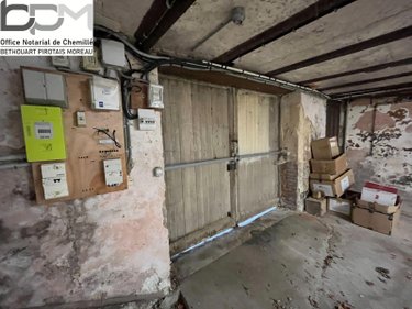 Immeuble a vendre Baugé-en-Anjou 49150 Maine-et-Loire 225 m2  137000 euros