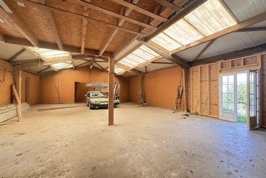 Fonds et murs commerciaux a vendre Clohars-Carnoët 29360 Finistère 250 m2  291200 euros