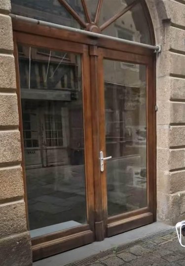 Location fonds et murs commerciaux Rennes 35000 Ille-et-Vilaine 12 m2  787 euros