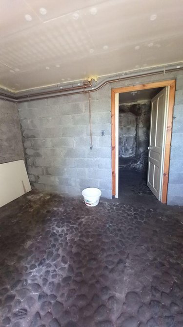 Maison a vendre Murat 15300 Cantal 73 m2  90400 euros