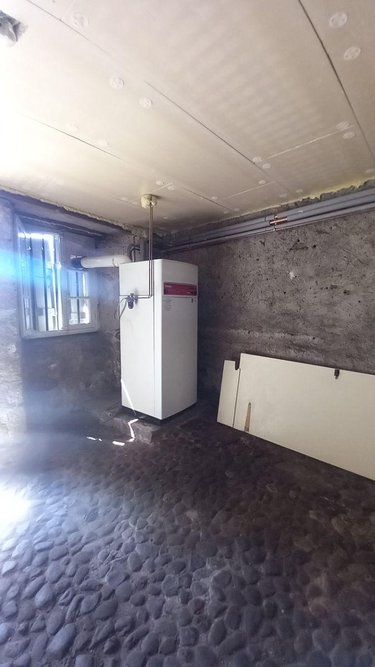 Maison a vendre Murat 15300 Cantal 73 m2  90400 euros