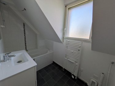 Location appartement Bruz 35170 Ille-et-Vilaine 62 m2 3 pièces 800 euros