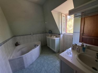 Maison a vendre Queyssac 24140 Dordogne 137 m2 4 pièces 270675 euros
