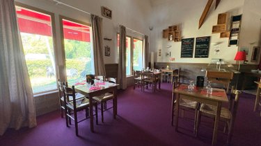 Fonds et murs commerciaux a vendre Salbris 41300 Loir-et-Cher 300 m2  368900 euros