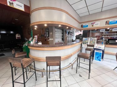 Fonds et murs commerciaux a vendre Boeschepe 59299 Nord 61 m2  360000 euros