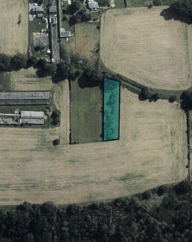 Bien agricole a vendre Allaire 56350 Morbihan  1360 euros