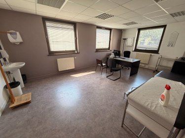 Immeuble a vendre Coudekerque-Branche 59210 Nord 1800 m2  2008500 euros