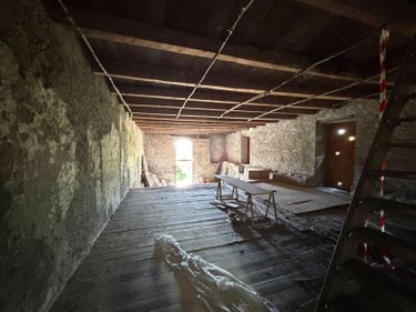 Maison a vendre Planaise 73800 Savoie 400 m2  280000 euros