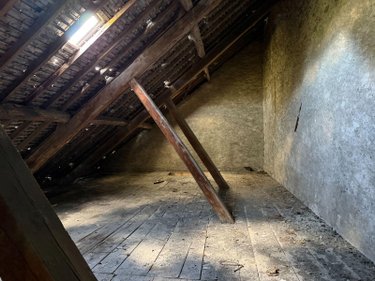 Maison a vendre Planaise 73800 Savoie 400 m2  280000 euros