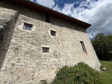 Maison a vendre Planaise 73800 Savoie 400 m2  280000 euros