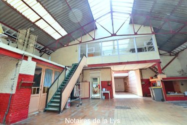 Garage et parking a vendre Armentières 59280 Nord 220 m2  322400 euros